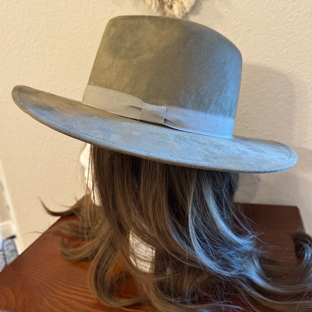 Cost Plus World Market Light Olive Hat - Picture 1 of 5